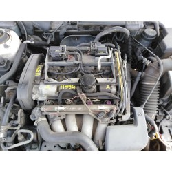 volvo s40 berlina del año 1997