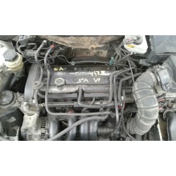 ford focus berlina (cak) del año 1999