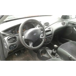 ford focus berlina (cak) del año 1999