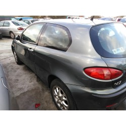 alfa romeo 147 (190) del año 2001