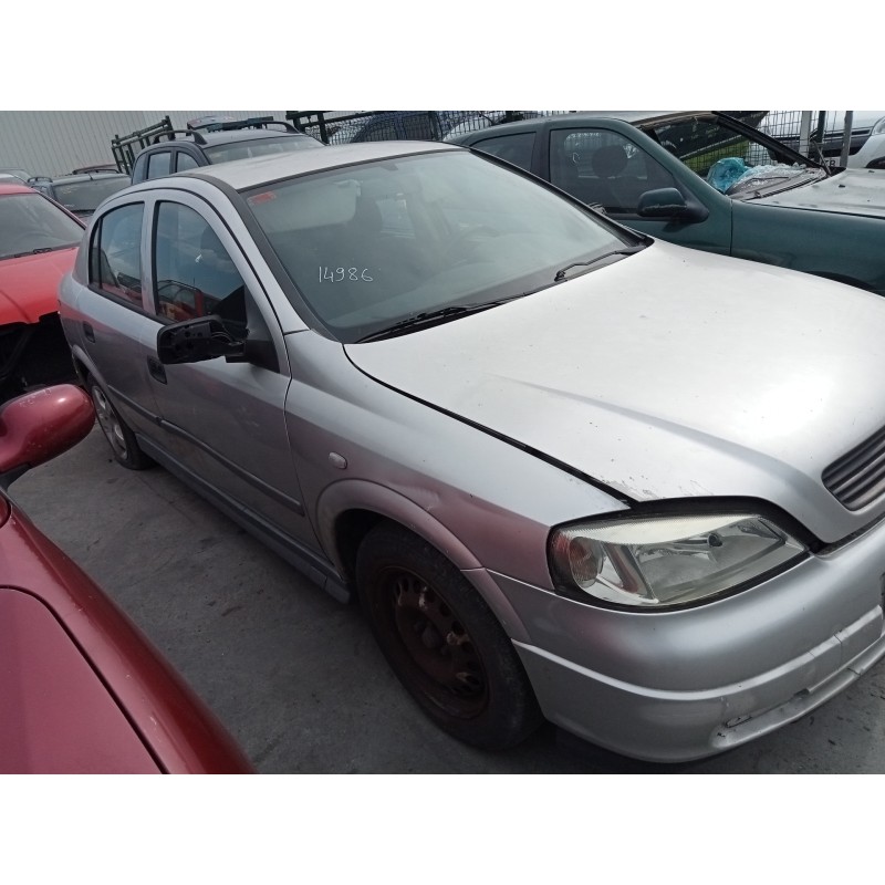 opel astra g berlina del año 2001