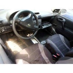 opel corsa b del año 1999