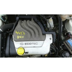 opel astra f berlina del año 1994