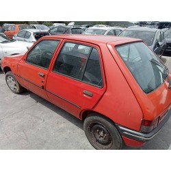 peugeot 205 berlina del año 1996