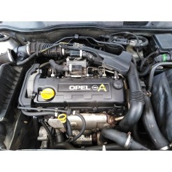 opel astra g berlina del año 2000