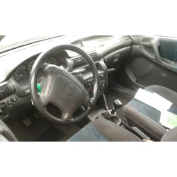 opel astra f berlina del año 1994