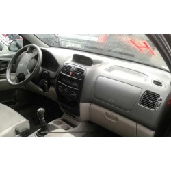 mitsubishi space star (dg0) del año 2003