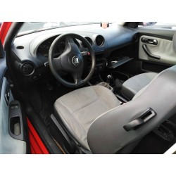 seat ibiza (6l1) del año 2002