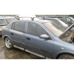 opel astra g berlina del año 1950