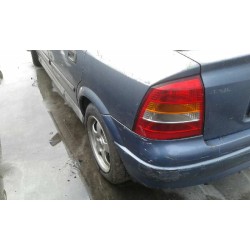 opel astra g berlina del año 1950