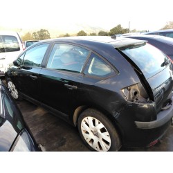 citroen c4 berlina del año 2006