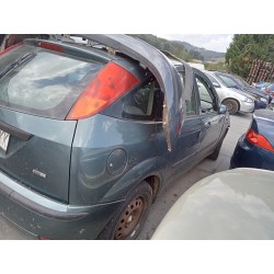 ford focus berlina (cak) del año 2003