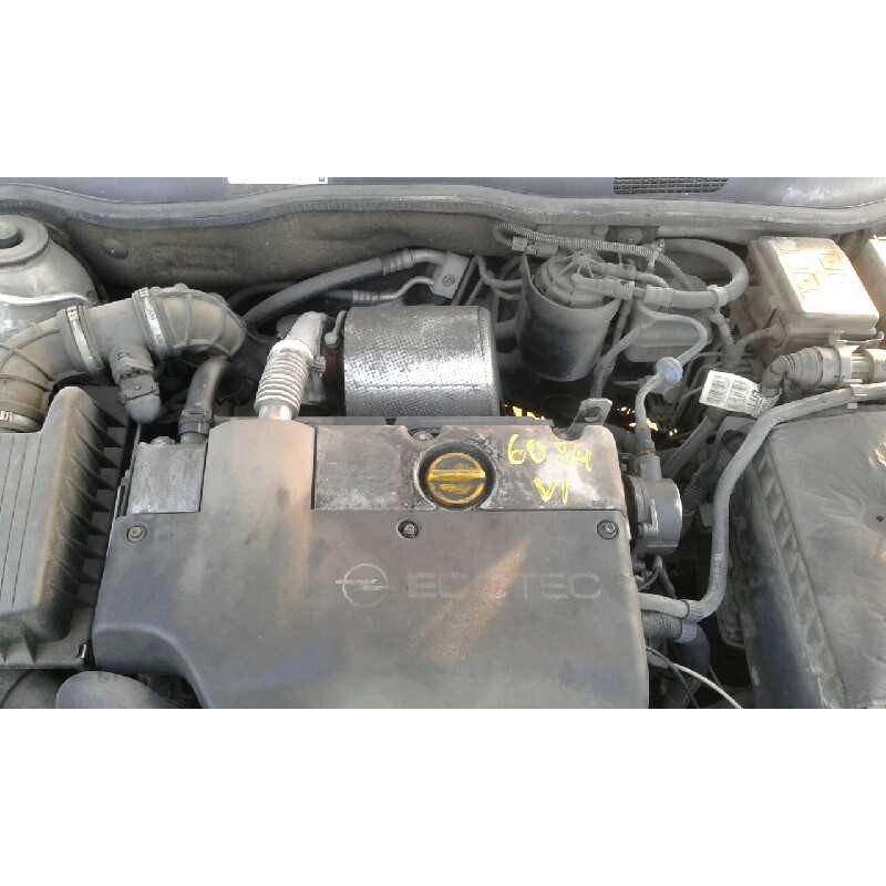 opel astra g berlina del año 1999