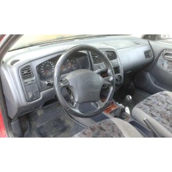 nissan primera berlina (p11) del año 1999