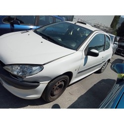 peugeot 206 berlina del año 2004