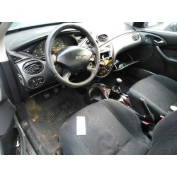 ford focus berlina (cak) del año 1999