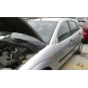 ford focus berlina (cak) del año 2000