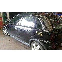 opel corsa c del año 2004