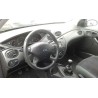 ford focus berlina (cak) del año 2000