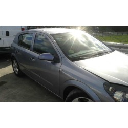 opel astra h berlina del año 2006