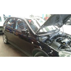 opel corsa c del año 2004