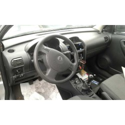 opel corsa c del año 2005