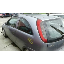 opel corsa c del año 2004
