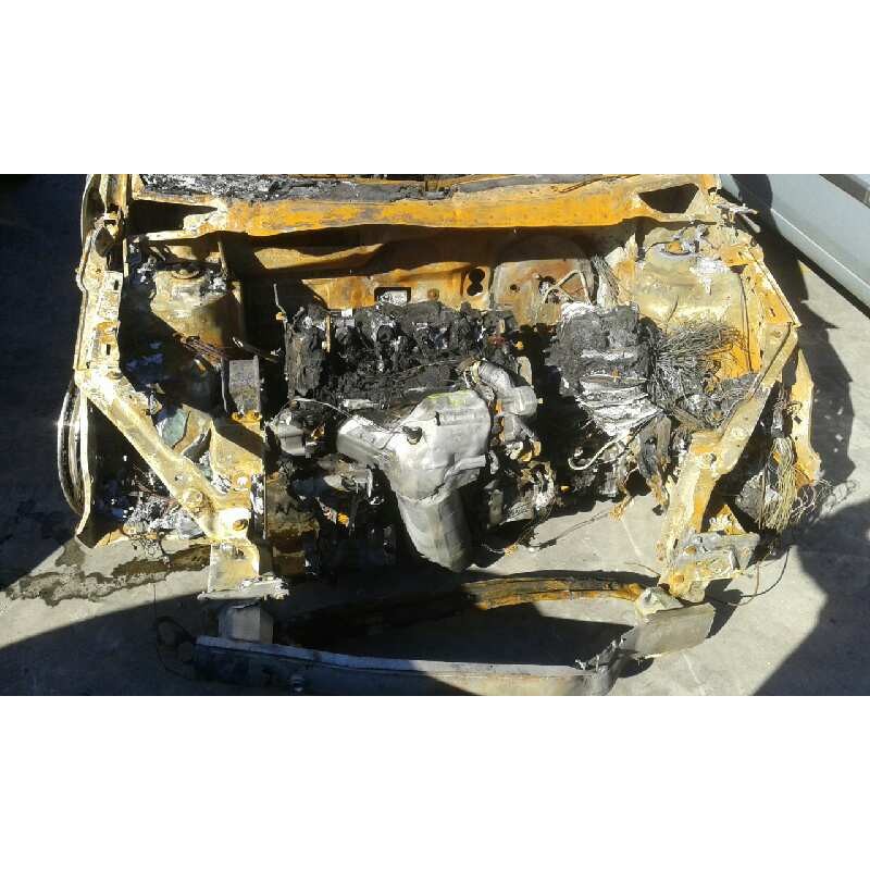 citroen c4 berlina del año 2010