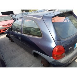opel corsa b del año 2000