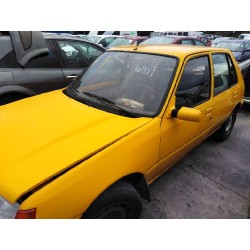 peugeot 205 berlina del año 1989