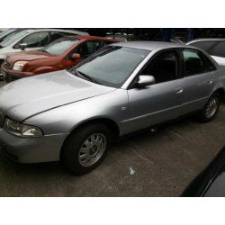audi a4 berlina (b5) del año 2000