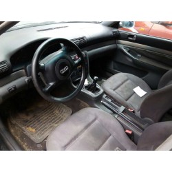 audi a4 berlina (b5) del año 2000