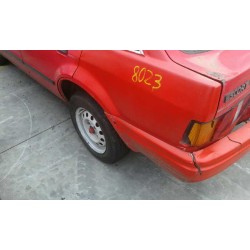 ford escort berlina del año 1990