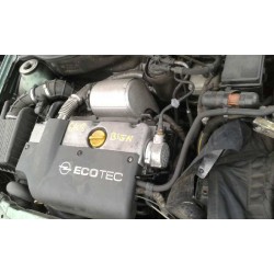 opel astra g berlina del año 1998