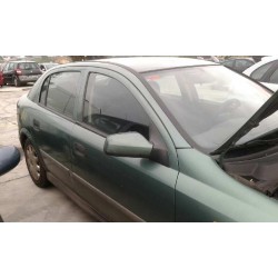 opel astra g berlina del año 1998