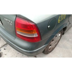 opel astra g berlina del año 1998
