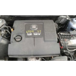 seat ibiza (6l1) del año 2002