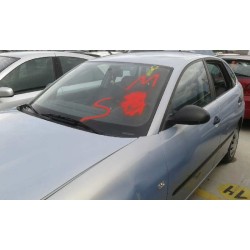 seat ibiza (6l1) del año 2002