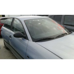 seat ibiza (6l1) del año 2002