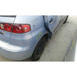 seat ibiza (6l1) del año 2002