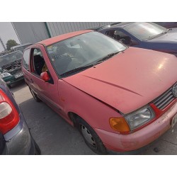 volkswagen polo berlina (6n1) del año 1996