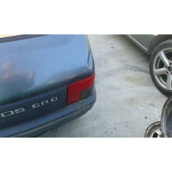 peugeot 205 berlina del año 1993