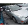 ford focus berlina (cak) del año 2001