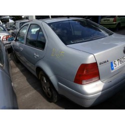 volkswagen bora berlina (1j2) del año 1999
