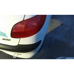 peugeot 206 berlina del año 2001