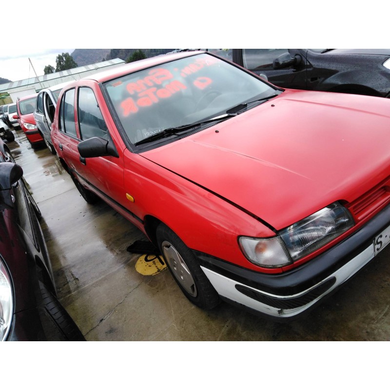 nissan sunny berlina (n14) del año 1994