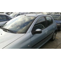 peugeot 206 berlina del año 2005
