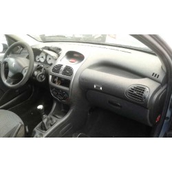 peugeot 206 berlina del año 2005