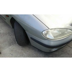 renault megane i classic (la0) del año 2001