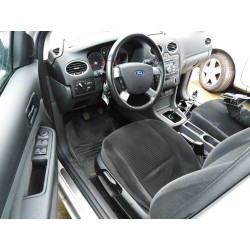 ford focus berlina (cap) del año 2005